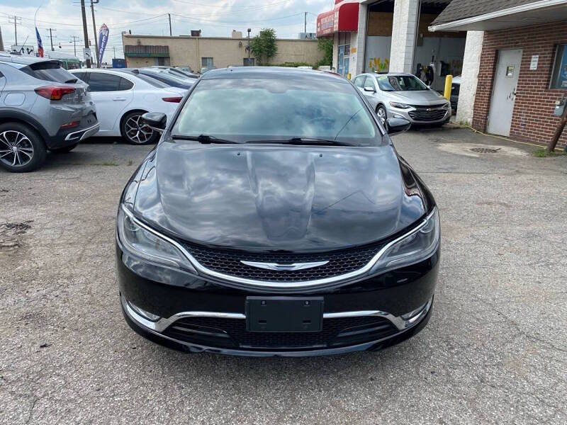 2016 Chrysler 200 C