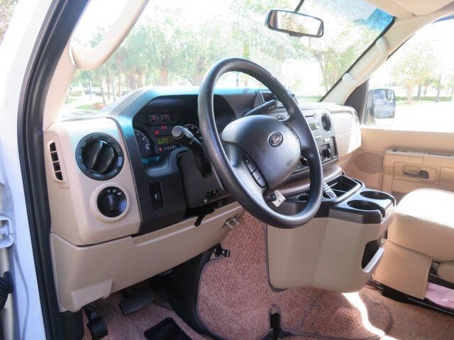 2014 Ford E-Series E-150