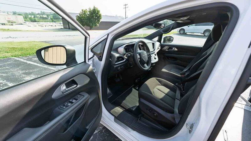 2023 Chrysler Pacifica Touring