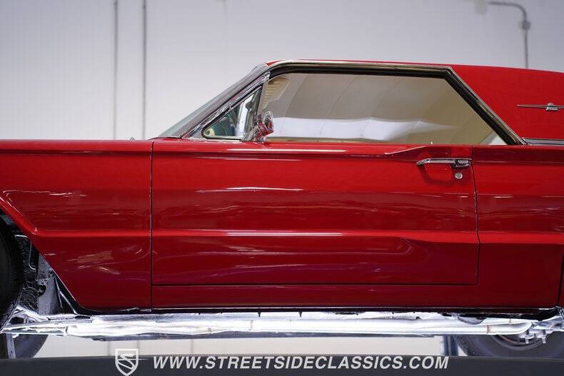 1966 Ford Thunderbird