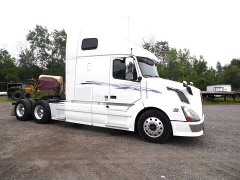 2015 Volvo VNL64T670