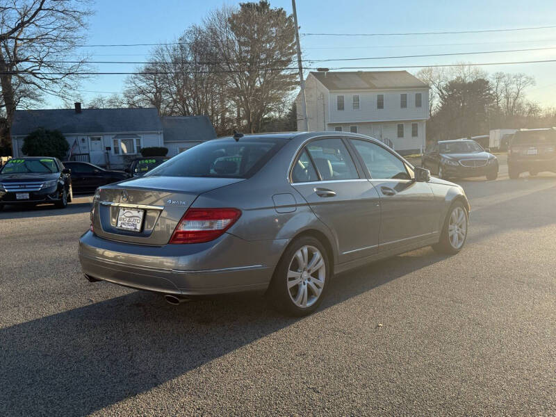 2010 Mercedes-Benz C-Class C300 Luxury photo 5