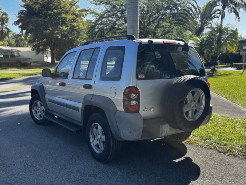 2005 Jeep Liberty Sport