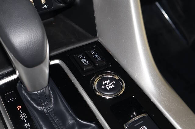 2023 Mitsubishi Eclipse Cross SEL