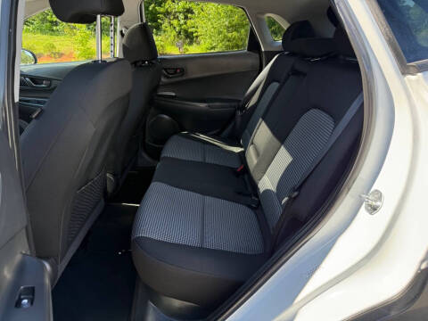 2021 Hyundai Kona SEL Plus