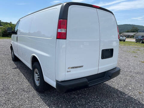 2018 Chevrolet Express 2500