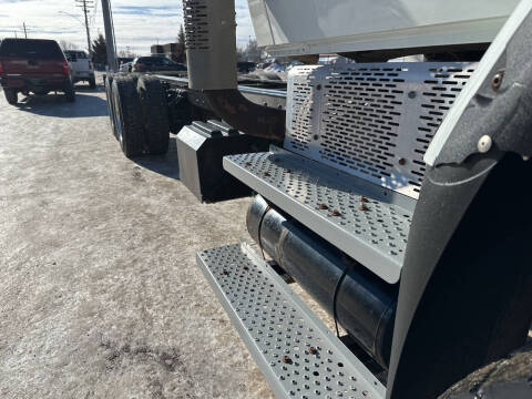 2013 International WorkStar 7600