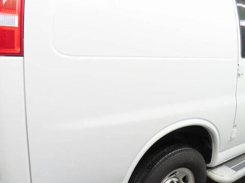 2021 Chevrolet Express 2500