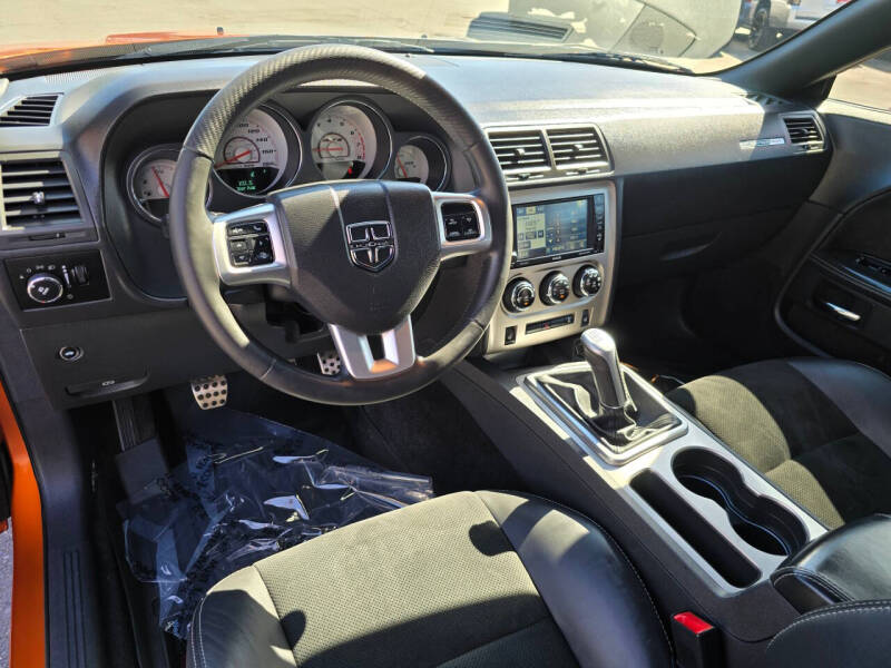 2011 Dodge Challenger SRT8 392