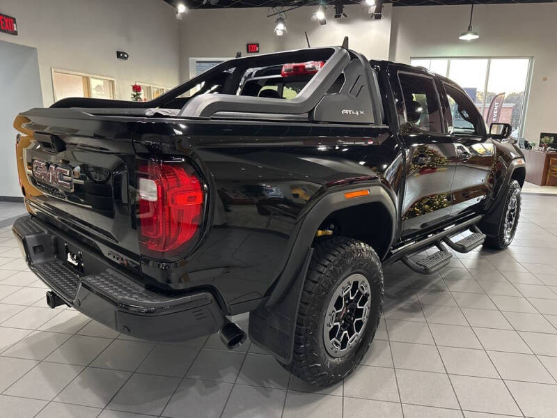 2024 GMC Canyon AT4X