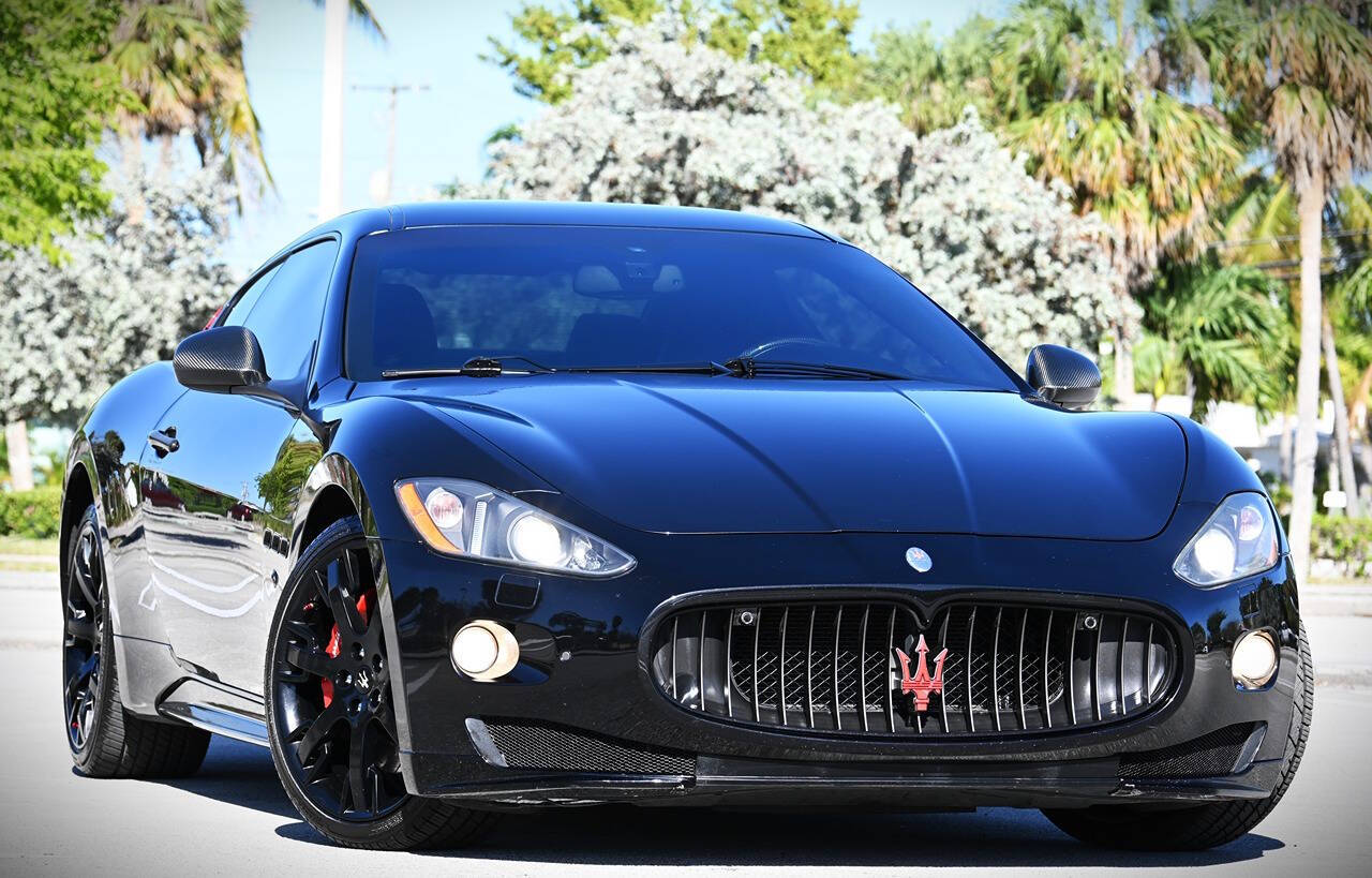 2011 Maserati GranTurismo 3