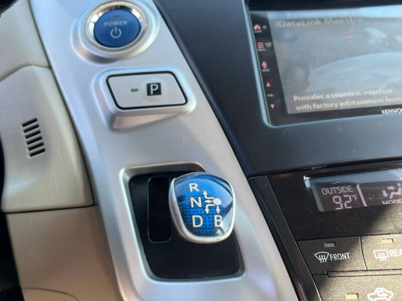 2013 Toyota Prius v Three
