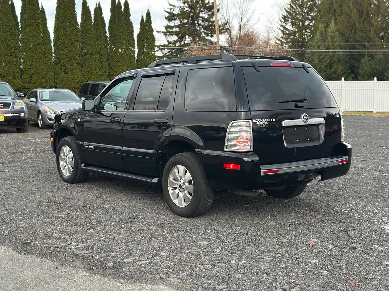 2008 Mercury Mountaineer for sale at Town Auto Inc in Clifton Park, NY