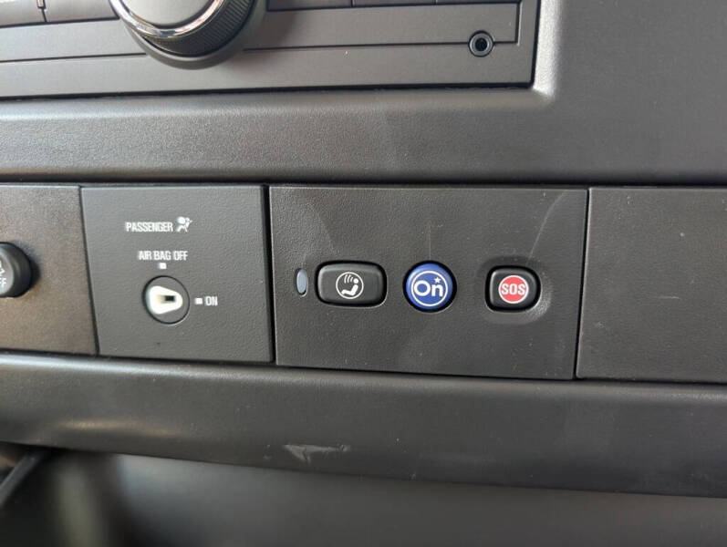 2025 Chevrolet Express 2500