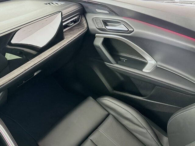 2025 Audi Q5 quattro Premium Plus TFSI