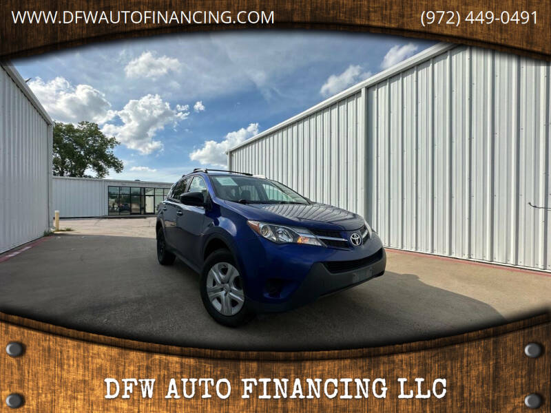 2014 Toyota RAV4 LE's photo