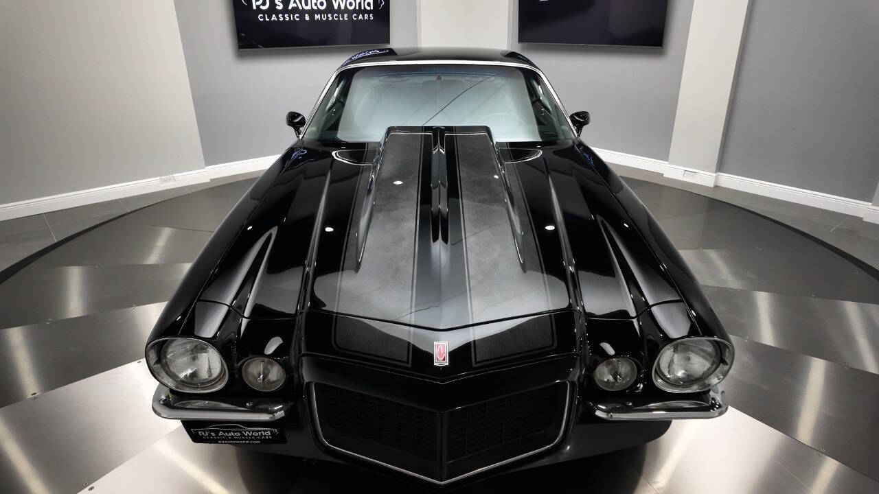1971 Chevrolet Camaro 11