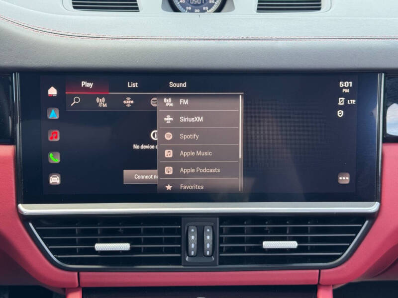 2023 Porsche Cayenne