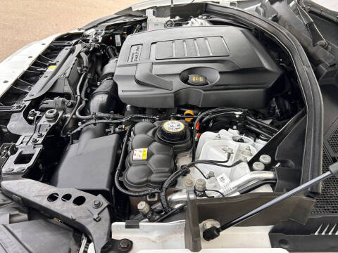 2024 Jaguar F-PACE P250 R-Dynamic S