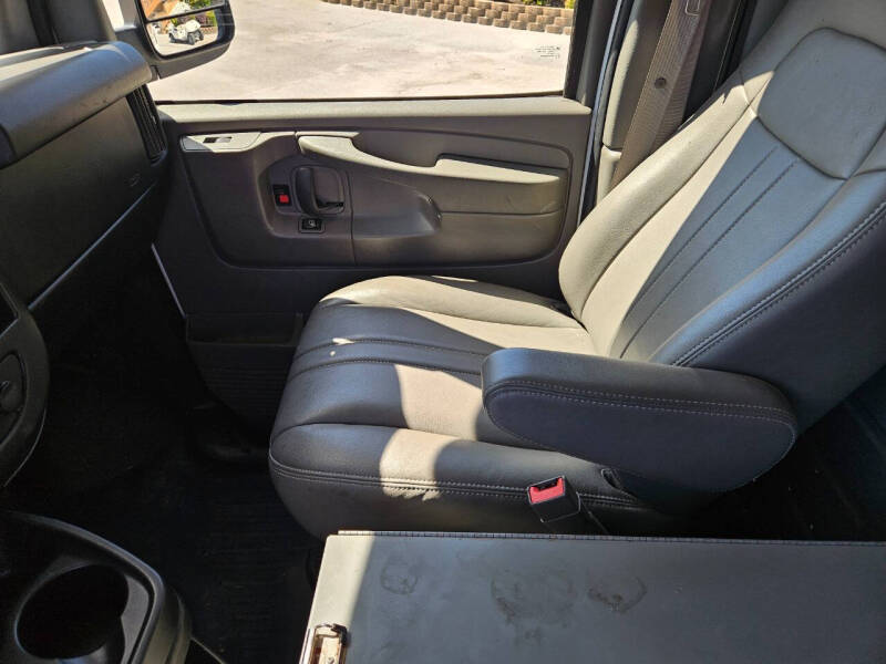 2015 Chevrolet Express 2500