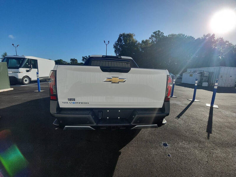 2026 Chevrolet Silverado EV LT