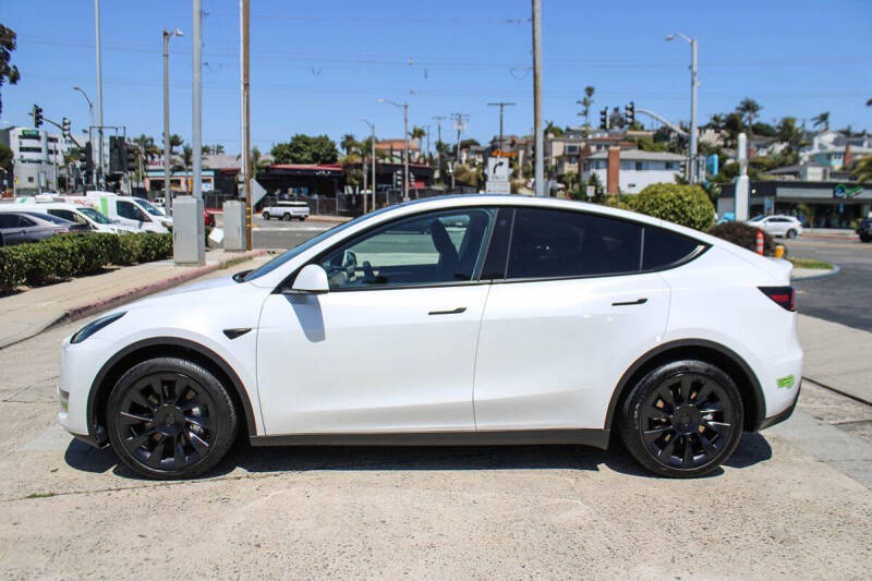 2023 Tesla Model Y Long Range