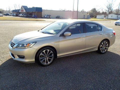 2015 Honda Accord for sale at Young's Motor Company Inc. in Benson NC