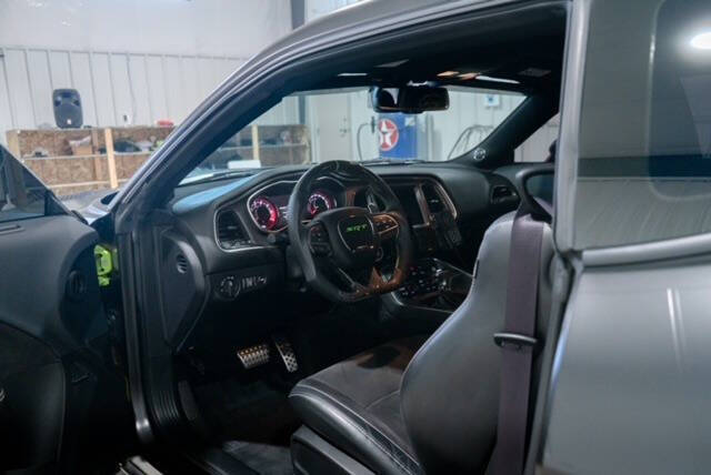 2015 Dodge Challenger SRT Hellcat