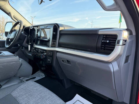 2025 Ford F-350 Super Duty XLT