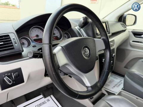 2010 Volkswagen Routan