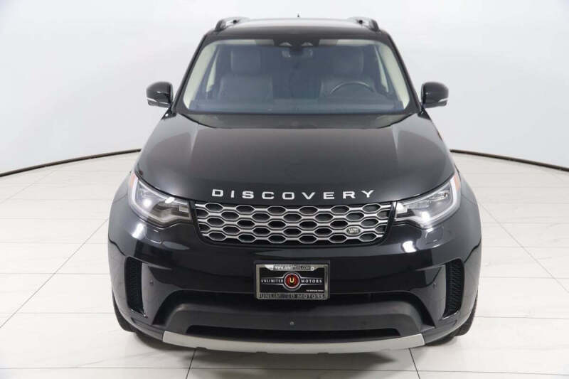 2023 Land Rover Discovery P300 S