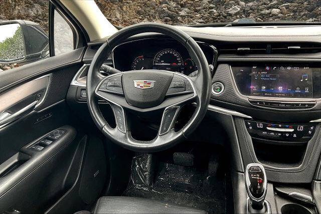 2017 Cadillac XT5 Premium Luxury