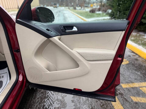 2015 Volkswagen Tiguan S