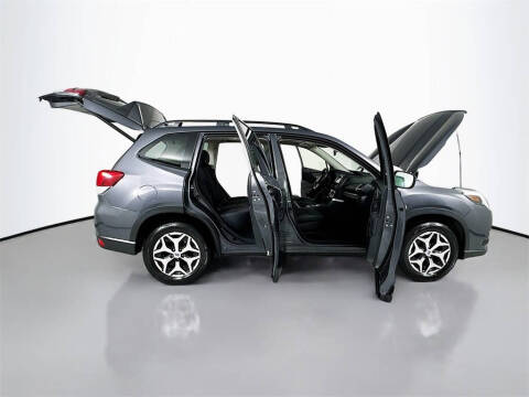 2022 Subaru Forester Premium