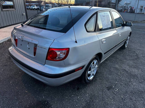 2005 Hyundai Elantra GLS