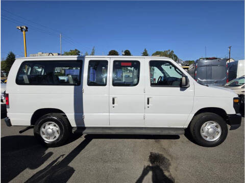 2011 Ford E-Series E-250