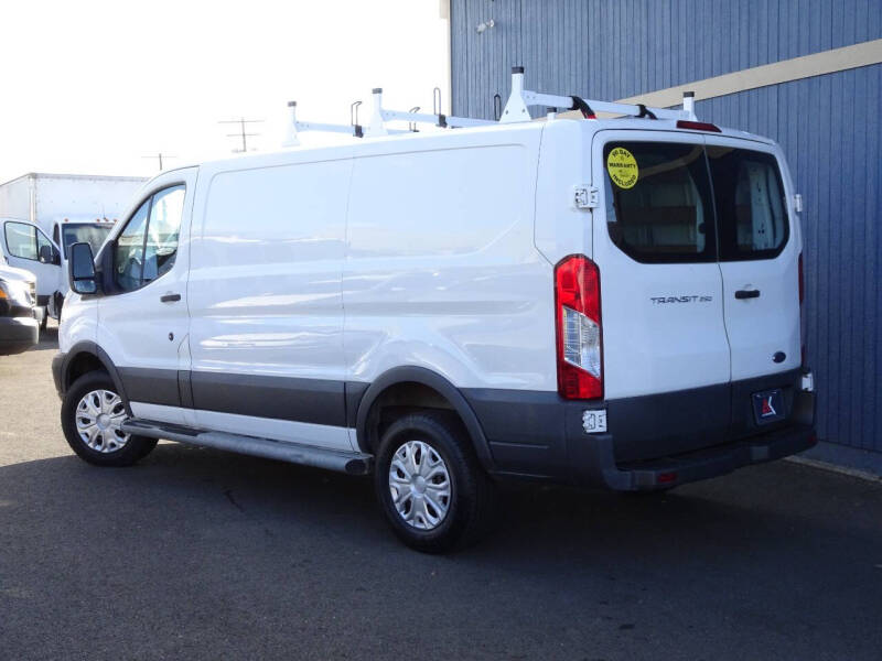 2015 Ford Transit Base photo 7