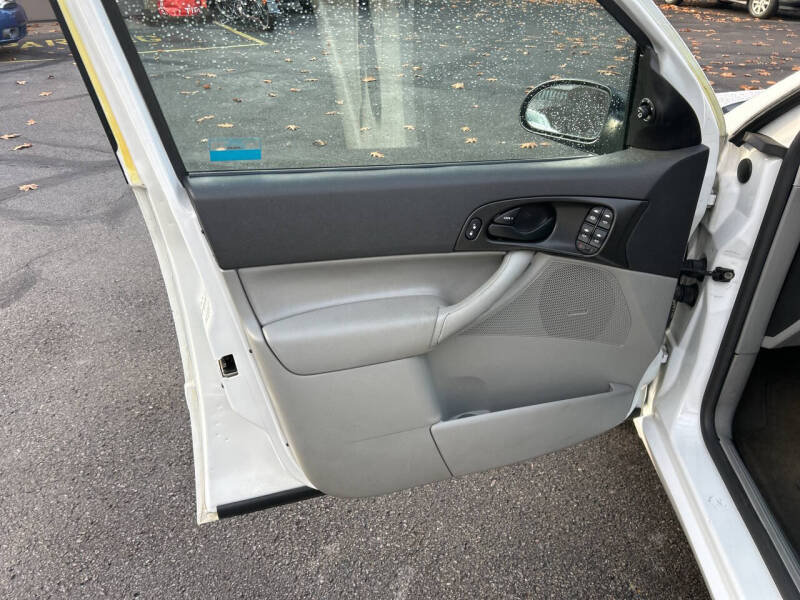 2007 Ford Focus ZXW SES