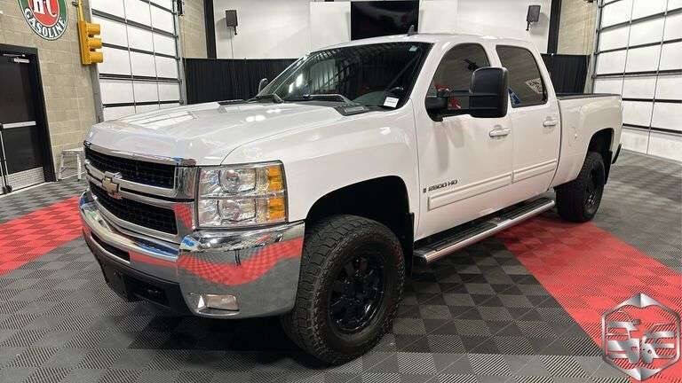 2009 Chevrolet Silverado 2500HD for sale at Autostars Motor Group in Yakima, WA