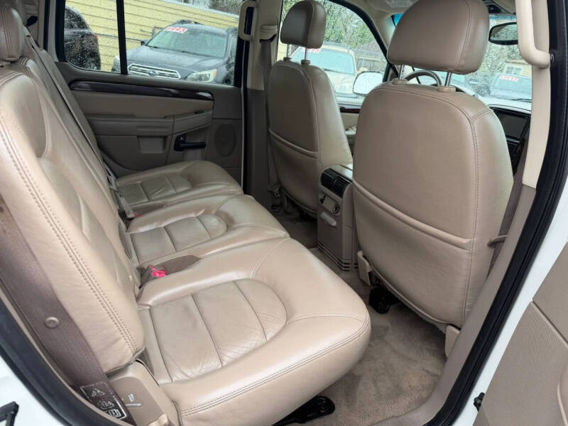 2003 Ford Explorer Limited