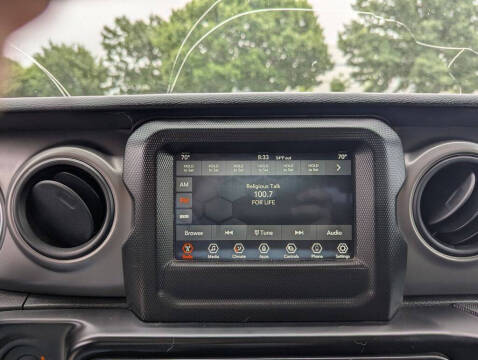2022 Jeep Gladiator Willys