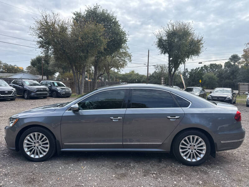 2017 Volkswagen Passat 1.8T SE