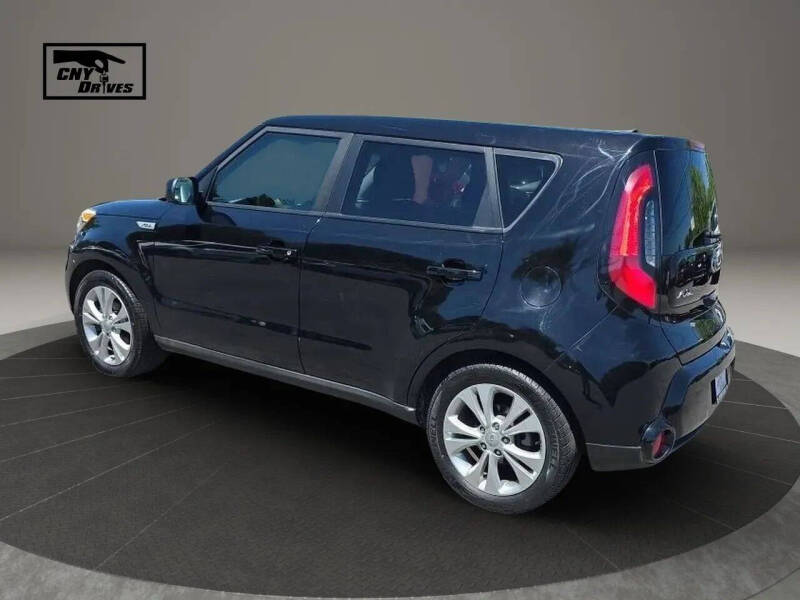 2016 Kia Soul +