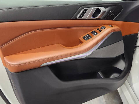 2021 BMW X5 M50i xDrive