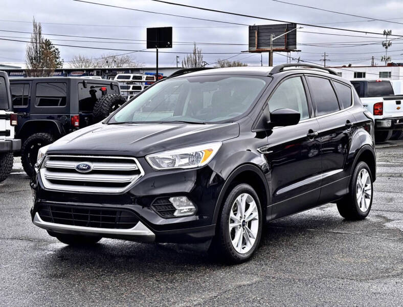 Used 2018 Ford Escape SE with VIN 1FMCU9GD6JUC97229 for sale in Spokane, WA