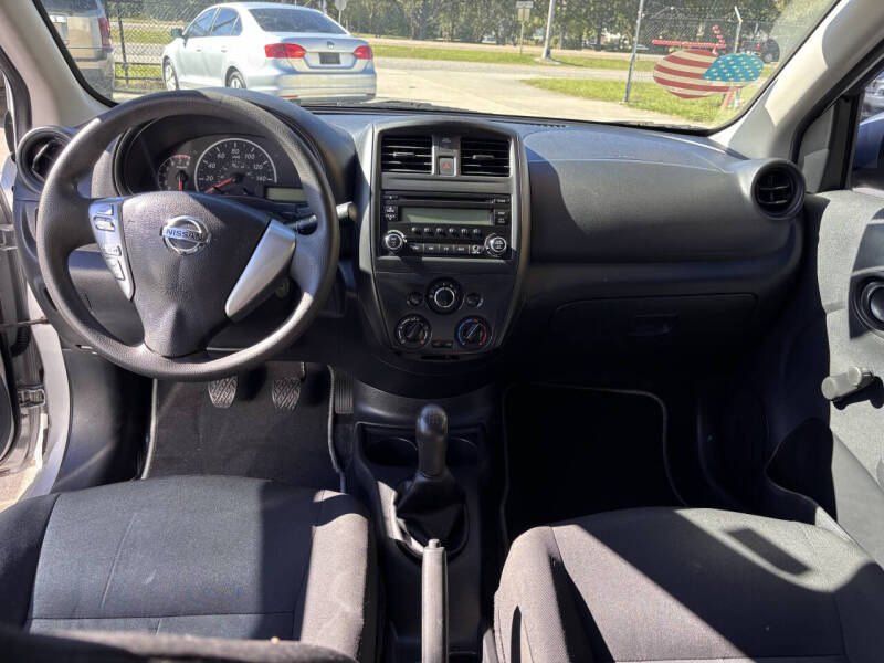 2016 Nissan Versa 1.6 S