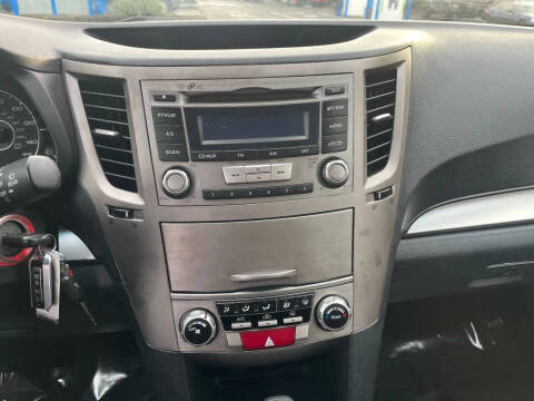 2012 Subaru Outback 2.5i Premium