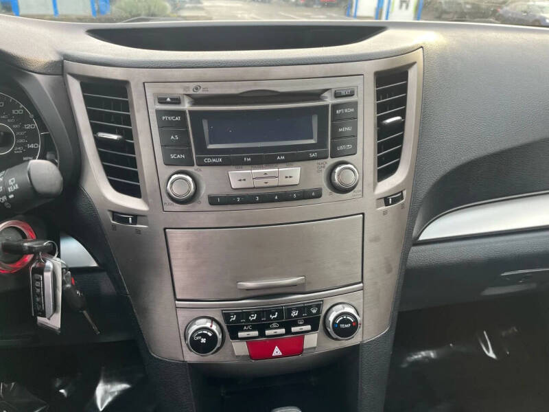 2012 Subaru Outback 2.5i Premium