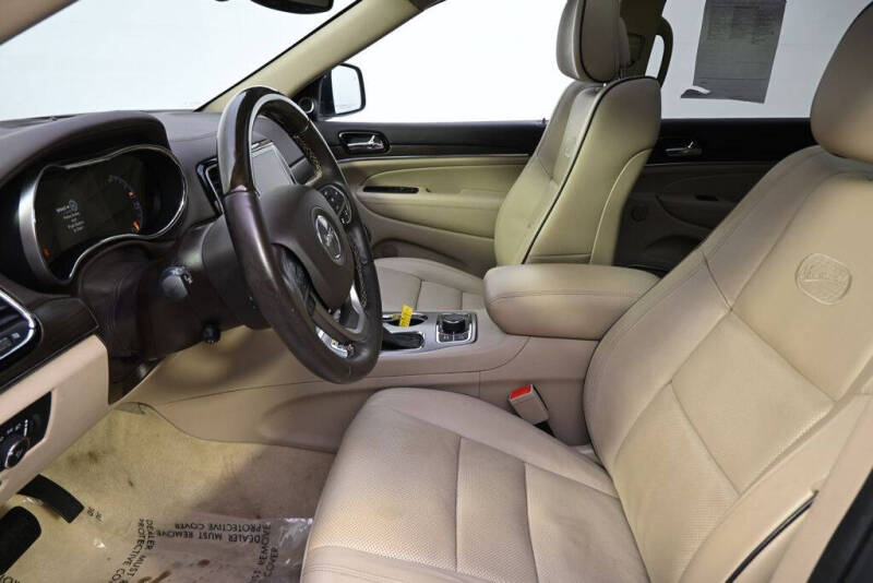 2020 Jeep Grand Cherokee Overland