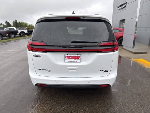 2024 Chrysler Pacifica Limited